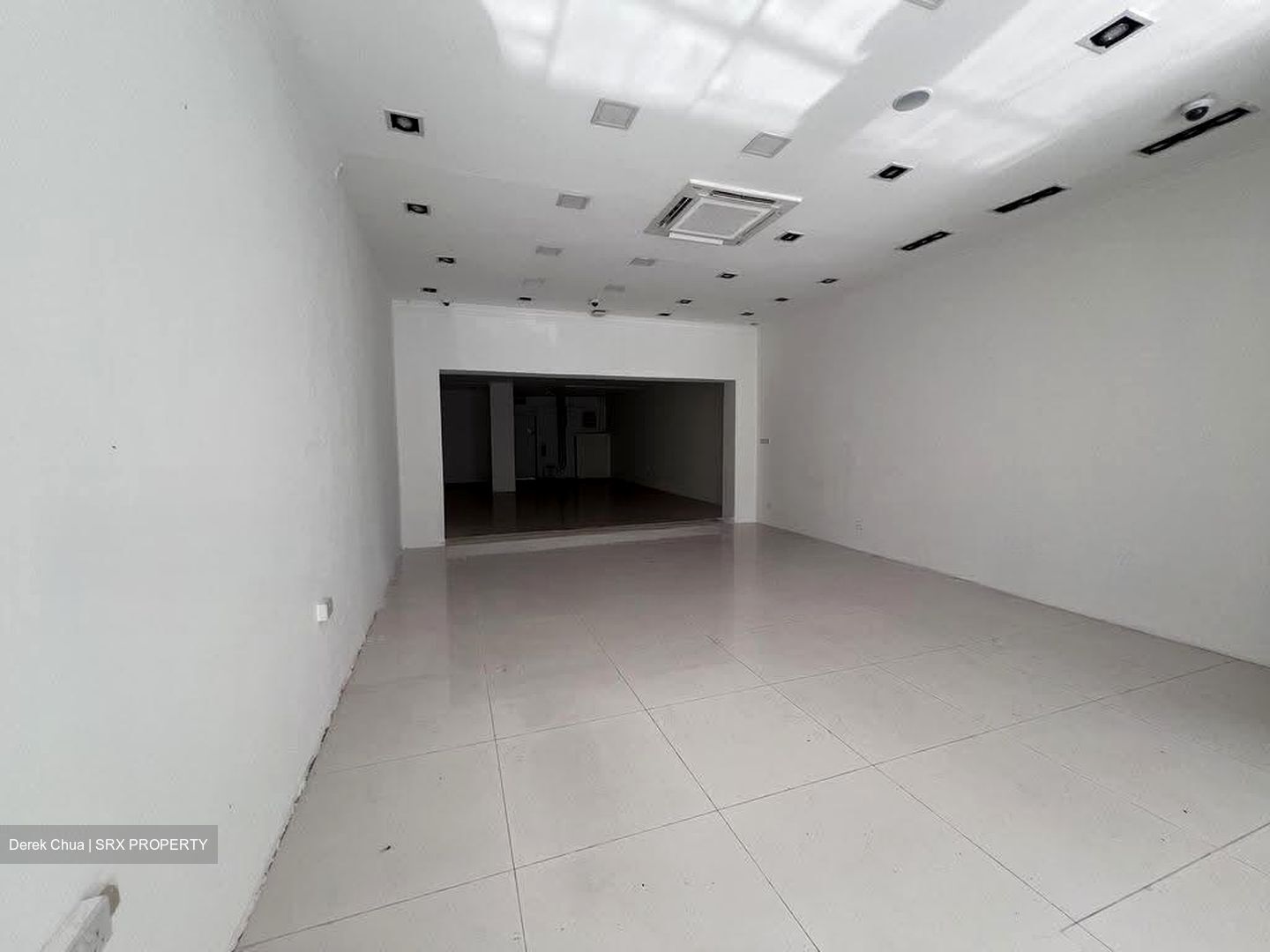 Tanjong Pagar Road (D2), Retail #617583241